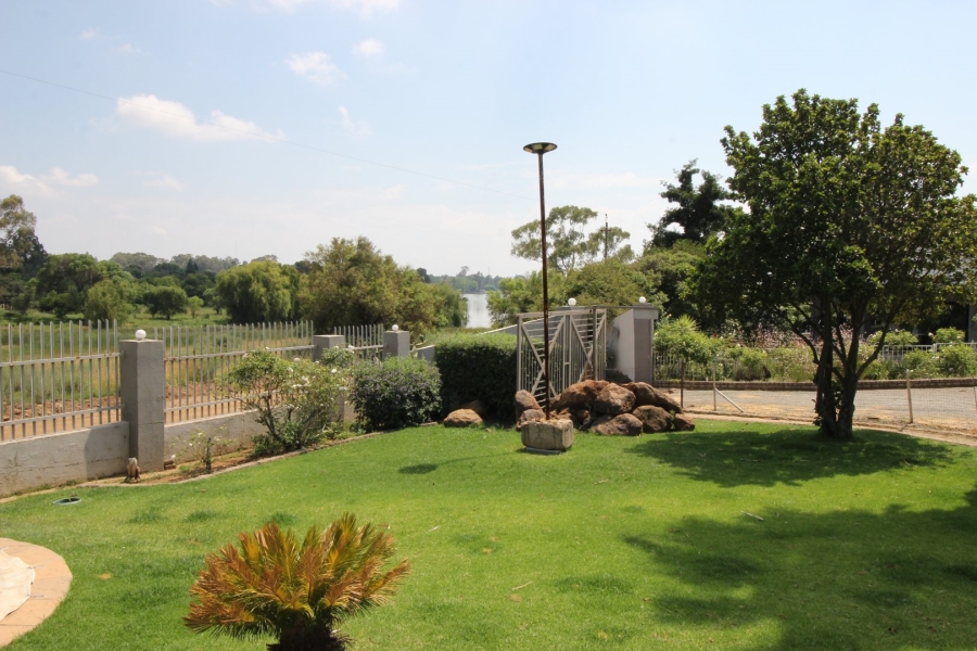 3 Bedroom Property for Sale in Deneysville Free State